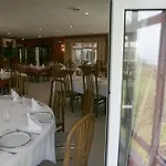 Azpiazu Otel
